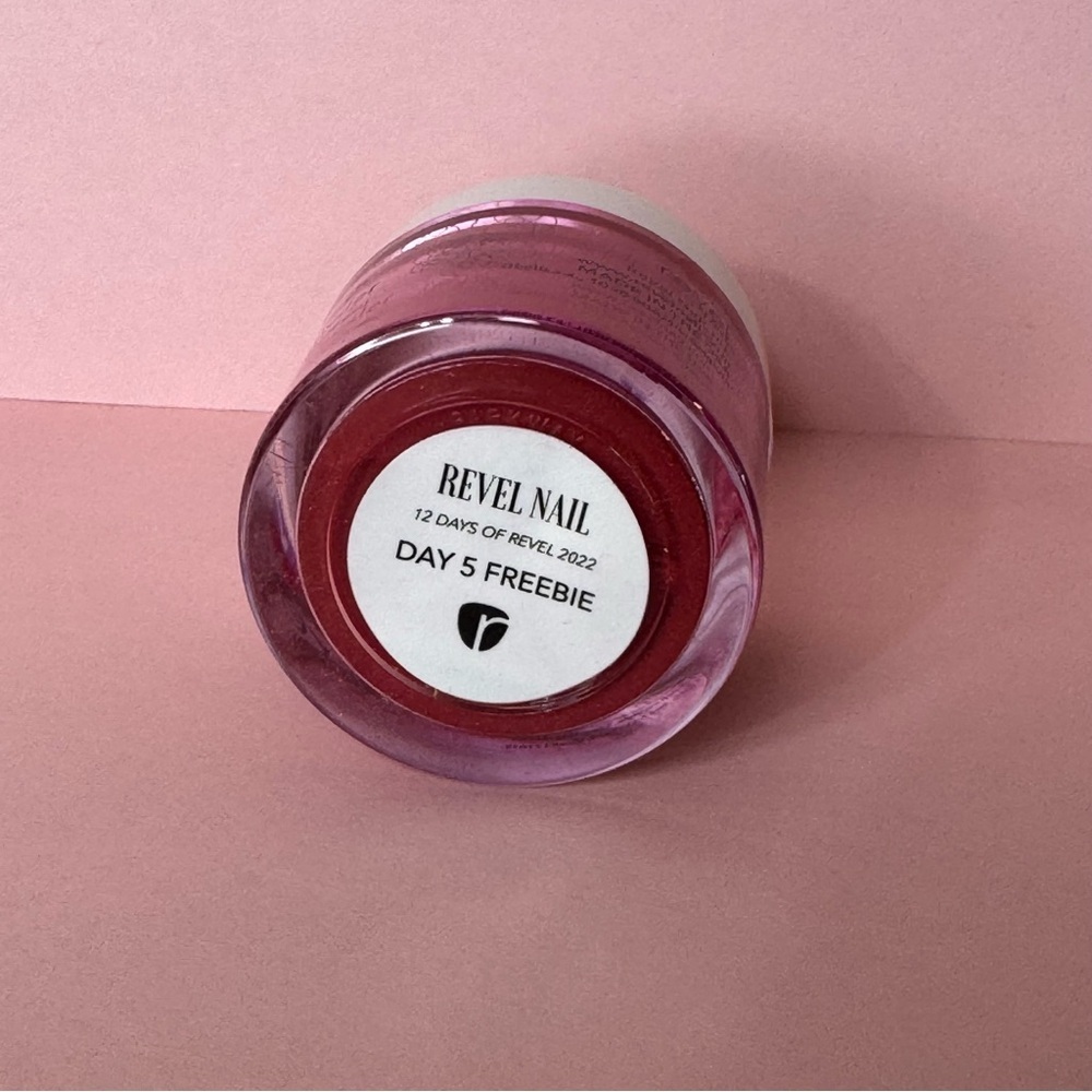 Revel Nail Dip Powder Red Shimmer Chrome Acrylic Dip NWT - Picture 4 of 6